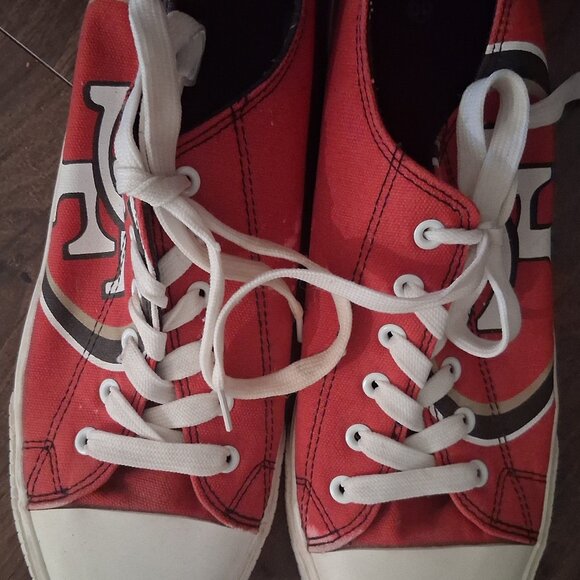 NFL SAN FRANCISCO 49ERS TENNIS SHOES LOGO SZ 10 - Picture 1 of 6